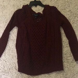 Cozy maroon sweater